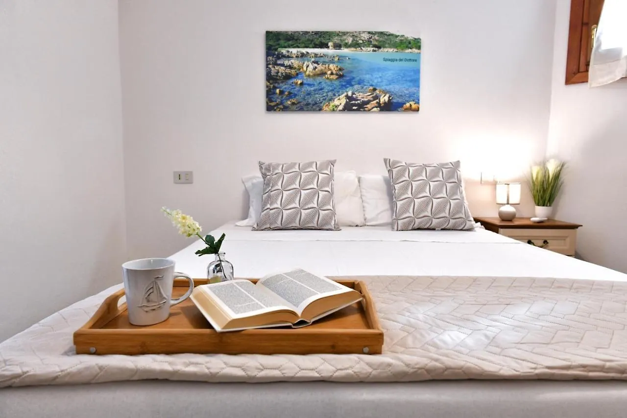 Residence Chiaro di Luna San Teodoro  Italia
